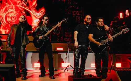 Fuerza Regida rompe récord de presentaciones en el Palacio de los Deportes; ofrecerá 10 conciertos en 11 días