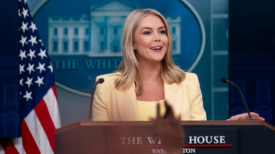 Trump faces near-impossible task of replacing Karoline Leavitt