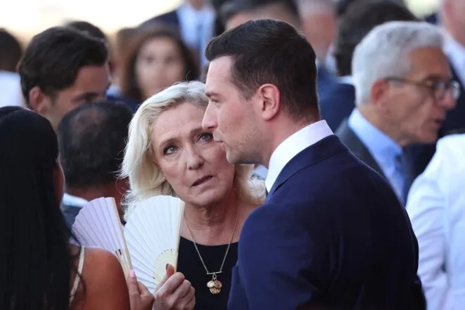 Le RN revient sur scène après un été de silences et de malaise