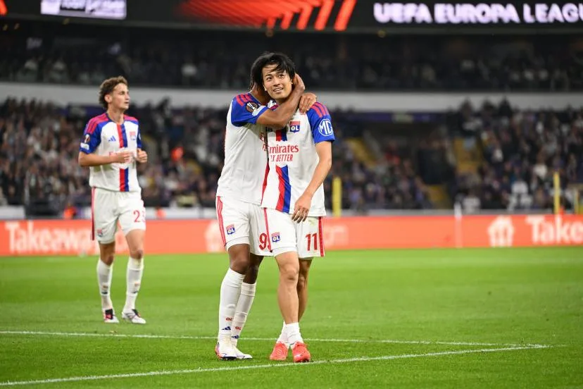 Une très bonne entame puis des sueurs : l'OL démarre sa campagne européenne avec une victoire à Anderlecht en Ligue Europa