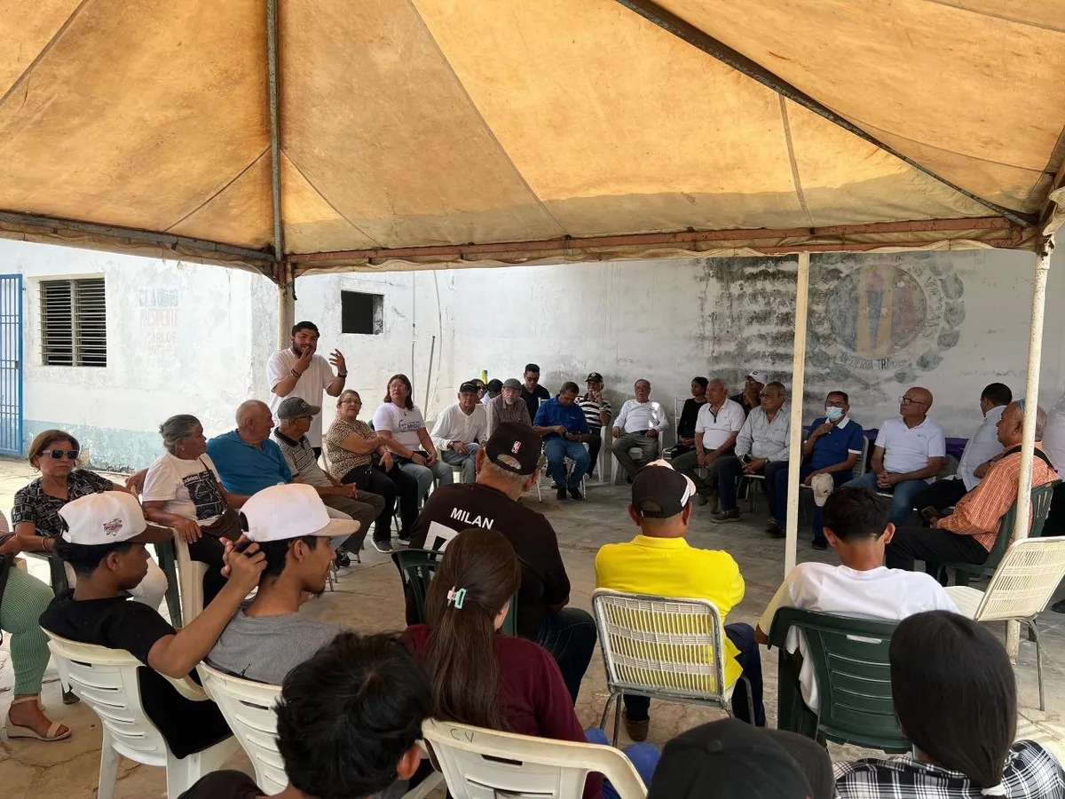 AD en resistencia en Falcón afina maquinaria en 25 municipios de la entidad