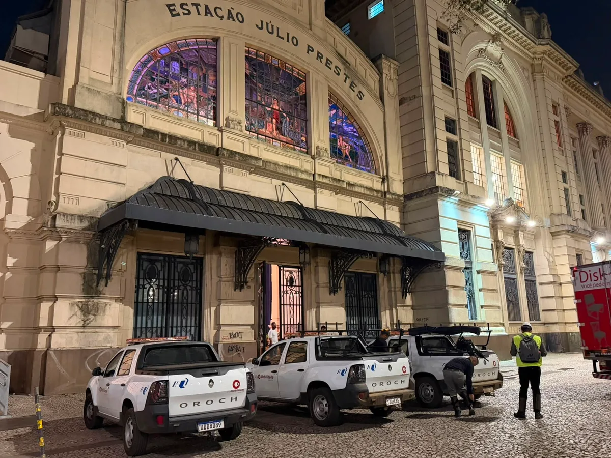 Reparos após descarrilamento na Linha 8-Diamante da ViaMobilidade duraram toda a madrugada