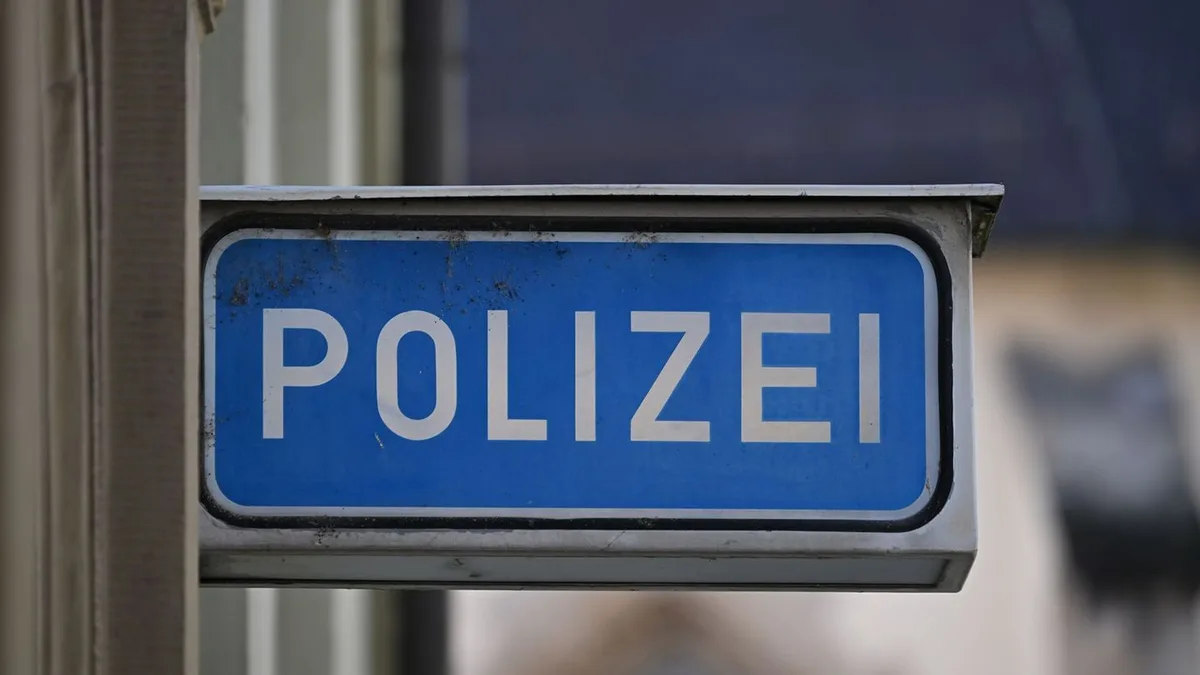 Kaufhaus in Crailsheim: 63-jährige Ladendiebin fährt Mitarbeiter an und flüchtet
