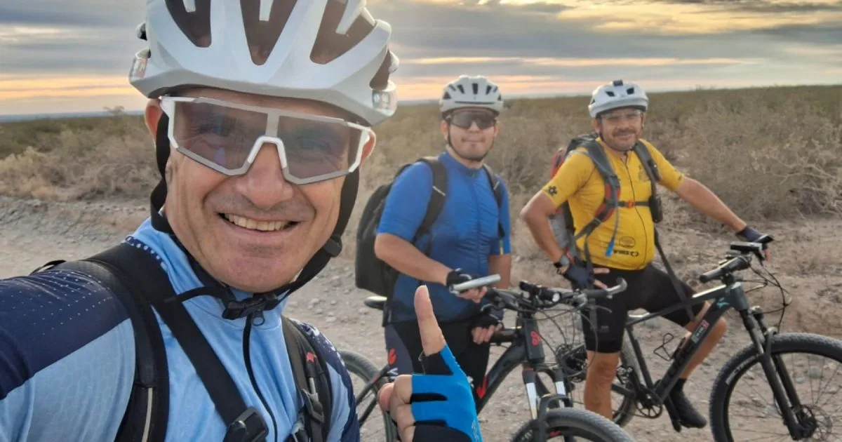 Pedalear para descubrir la Tierra de gigantes: una bicicleta y un proyecto que te lleva a descubrir lugares