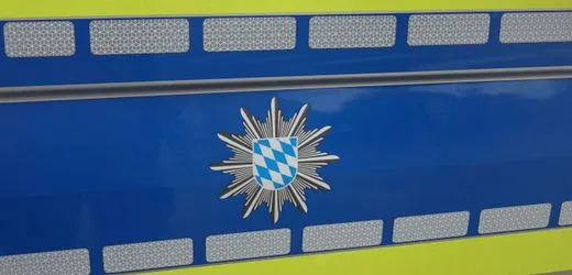 Garmisch-Partenkirchen: Kind bei Forstarbeiten von Baum erschlagen