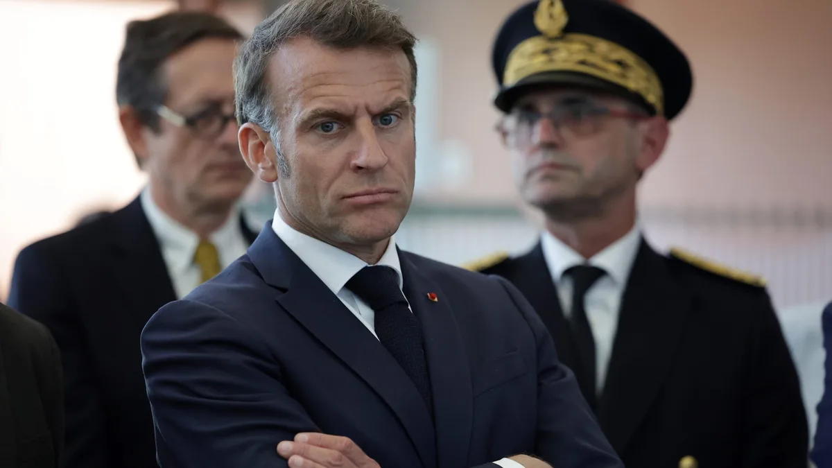 Macron pede “plano de proteção” de infraestruturas críticas” face a ataques russos