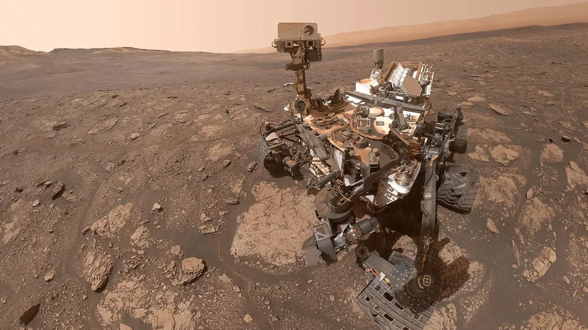 Un robot de la NASA detecta extraños polígonos en Marte y plantea nuevos misterios sobre el planeta rojo