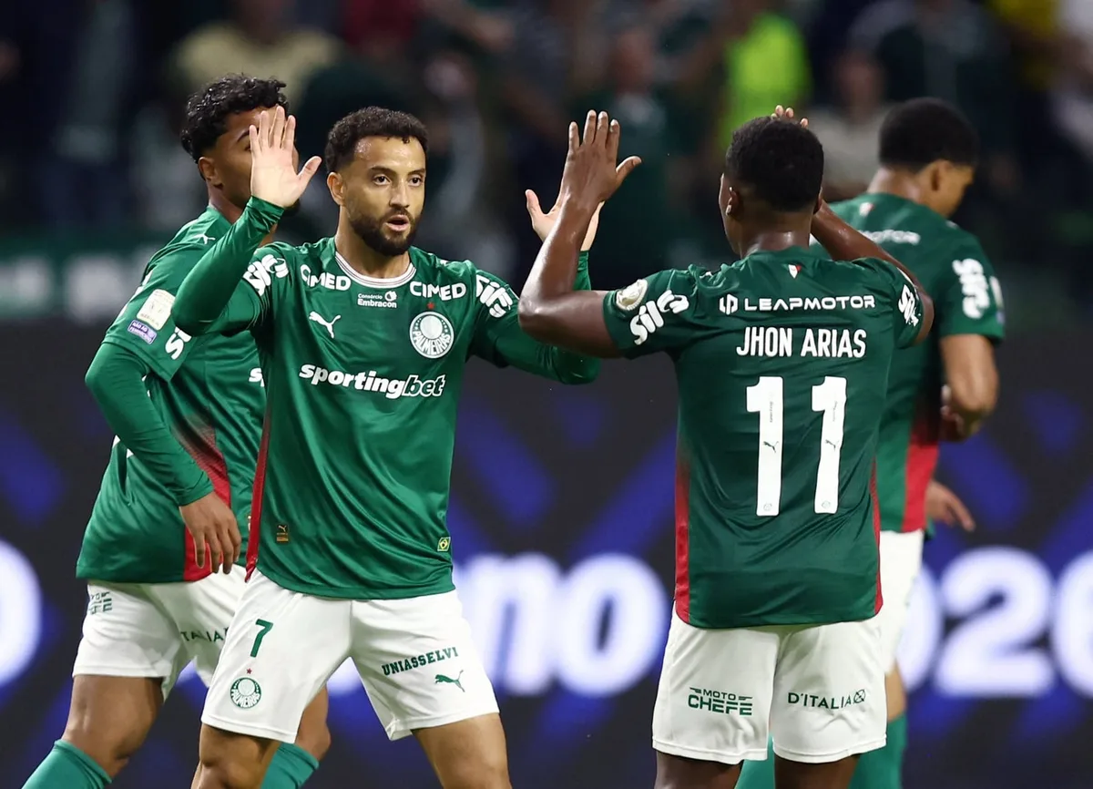 Jhon Arias impulsó a Palmeiras de Brasil a cuartos de la Libertadores y respondió a críticas: “Yo respeto mis opiniones y la opinión de los demás”