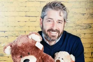 Por que empreender aos 20 é melhor que aos 40, segundo bilionário dos brinquedos