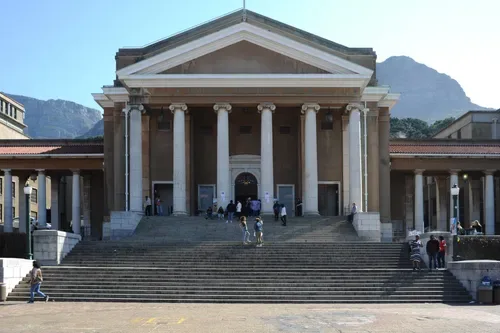 Former UCT employee wants Arendse to recuse himself as he steps aside in Moshabela matter
