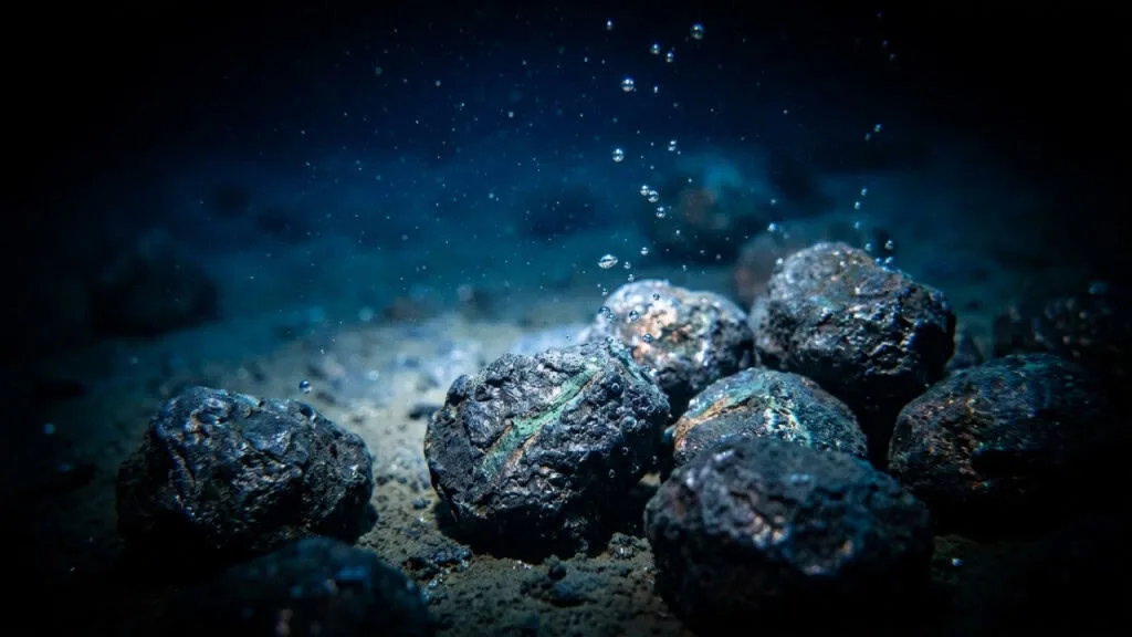 Ciência errou? Origem da vida no oceano entra em xeque