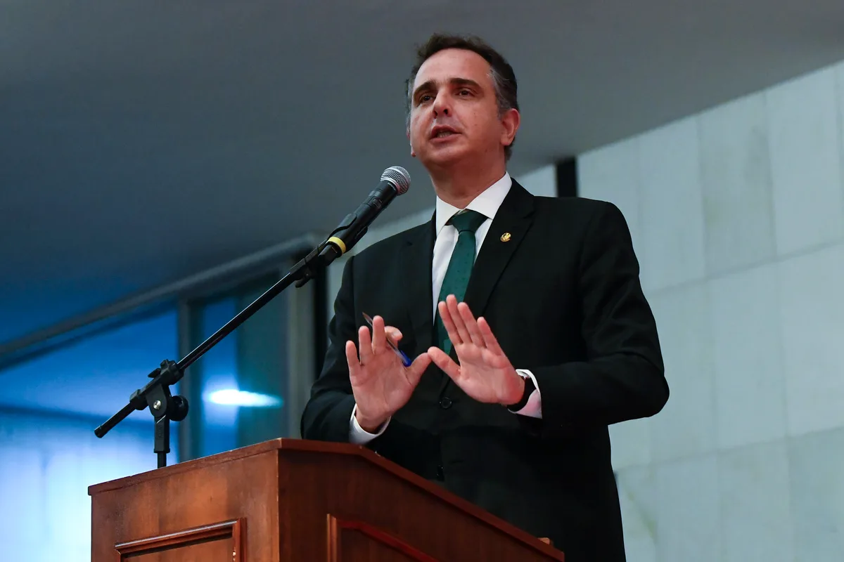 Em votação a jato, Senado aprova Rodrigo Pacheco para vaga no TCU