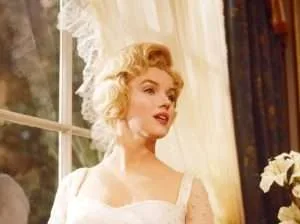 Barbie celebra el aniversario de Marilyn Monroe