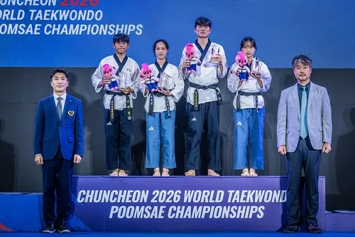 한국태권도, 세계품새선수권 14연패…이주영·변재영 2연속 MVP