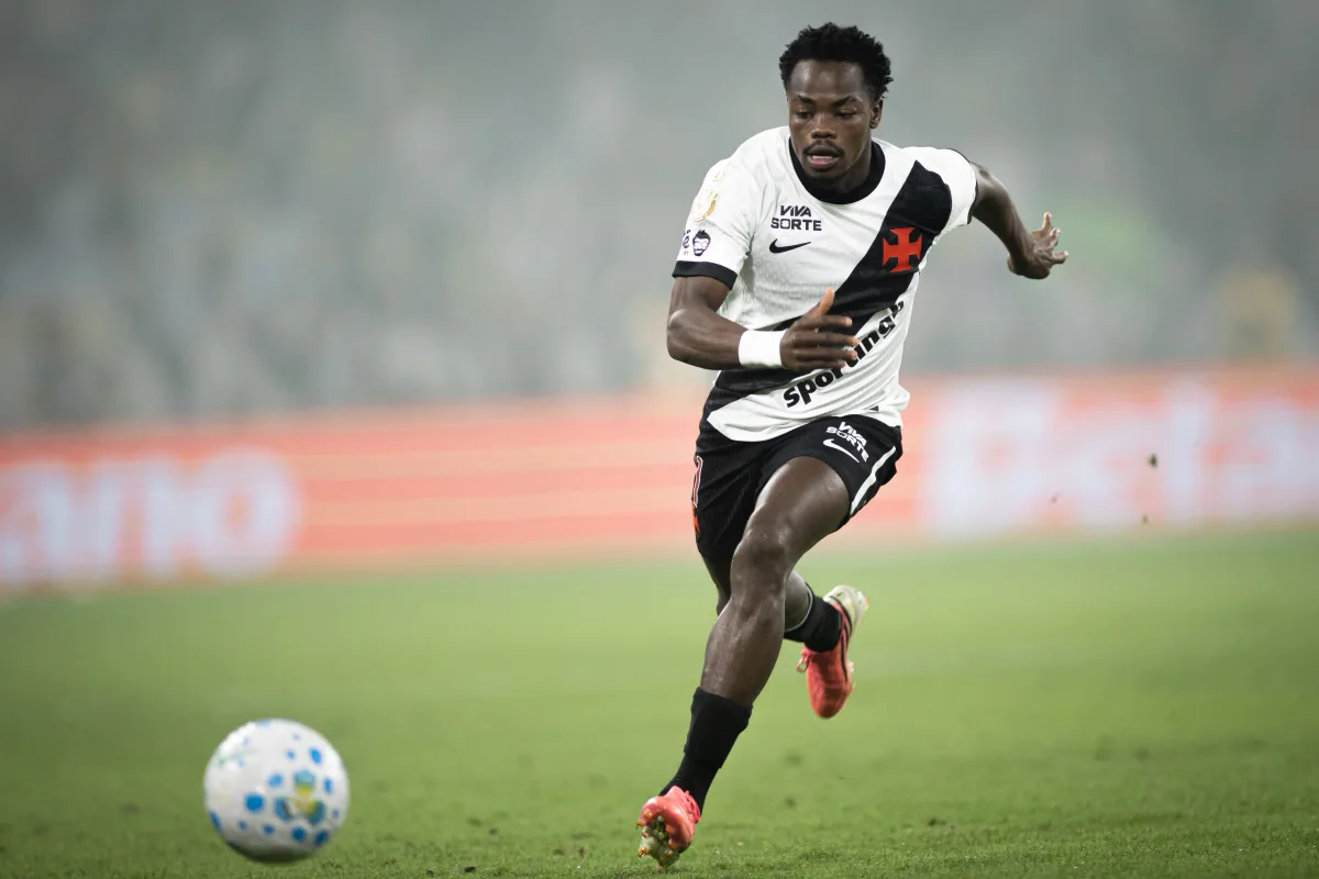 Com desfalques, Vasco divulga relacionados para duelo contra o Olimpia