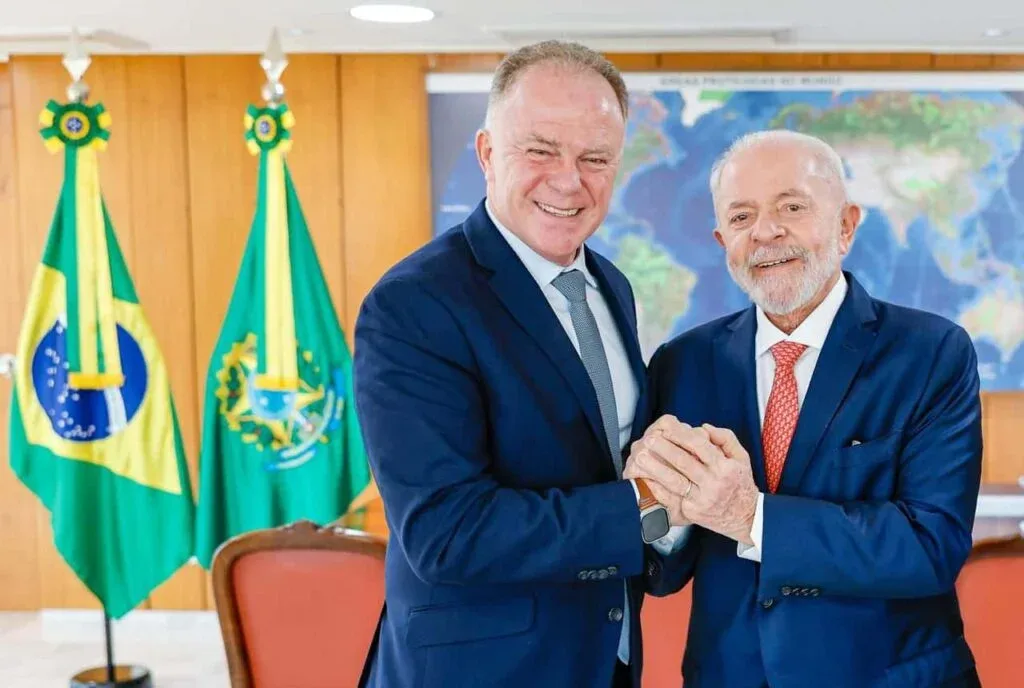 “No dia a dia”: o contido apoio de Casagrande a Lula