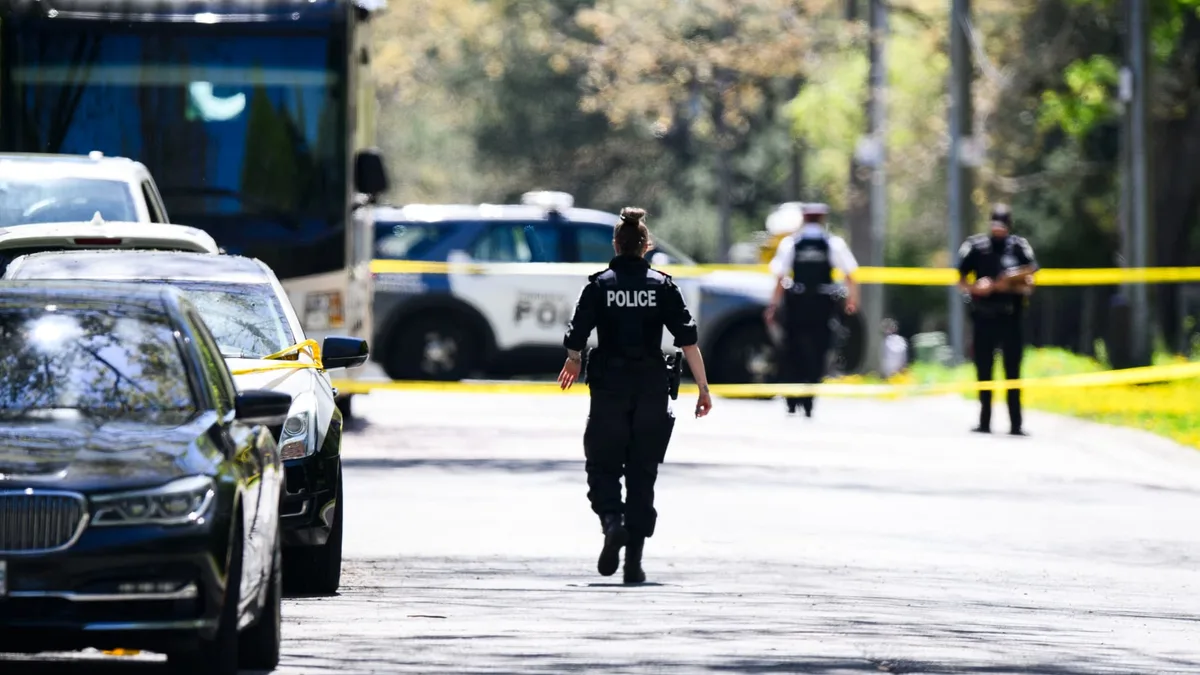 Un adolescent proche de la mouvance néo-nazie arrêté au Canada alors qu'il planifiait une attaque contre une école avec une IA