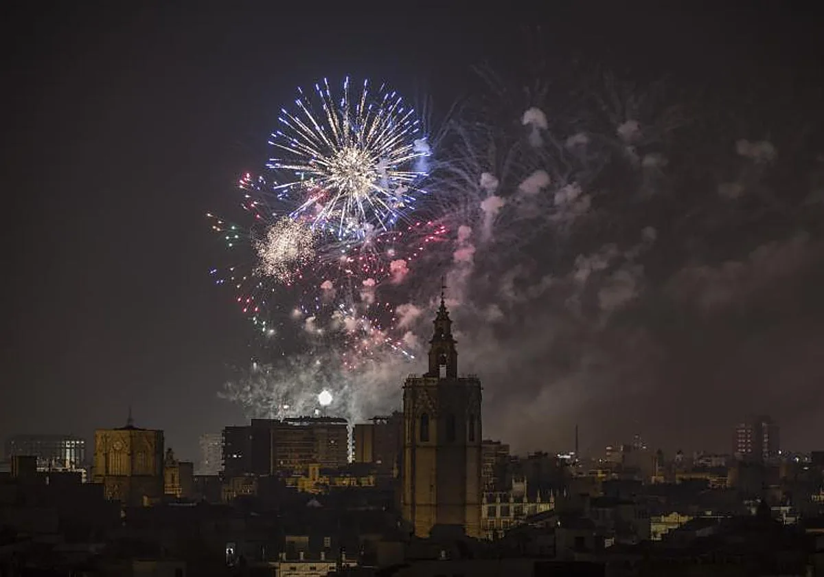 Castillo de fuegos artificiales hoy, 16 de octubre, en Valencia: horario y ubicación