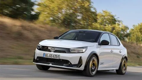 Así es el Opel Corsa GSE 2027, un vehículo eléctrico rápido y equilibrado, ideal para amantes de la conducción