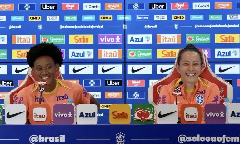 Brasil vence Argentina com bicicleta de Geyse e mais dois golaços no Beira-Rio
