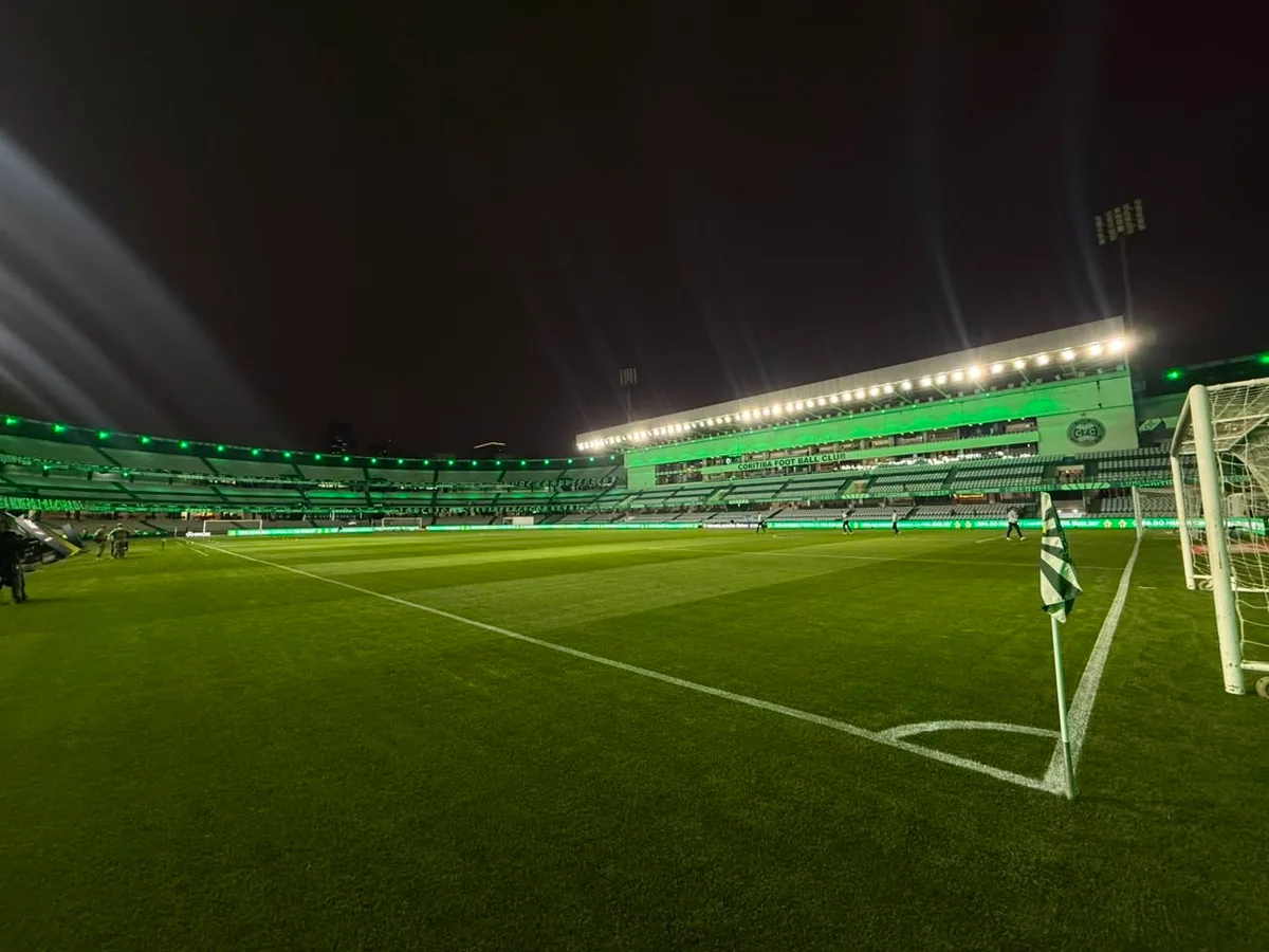 Coritiba x Athletico: Coxa solicita à CBF mudança de data do Athletiba