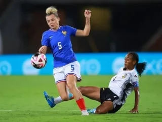Équipe de France féminine. Convoquée pour la première fois, qui est Océane Hurtré, le joyau de Birmingham ?