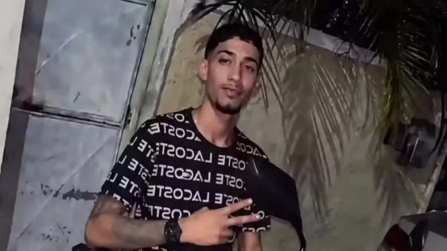 Motociclista é baleado na cabeça por PM durante abordagem em Niterói