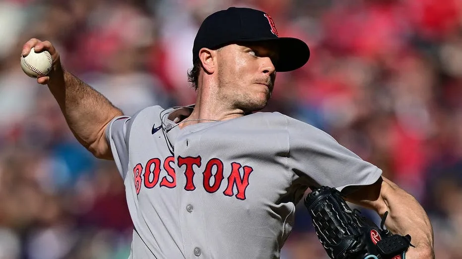 Giants vs. Red Sox betting preview: Logan Webb and Sonny Gray both locked in for under play