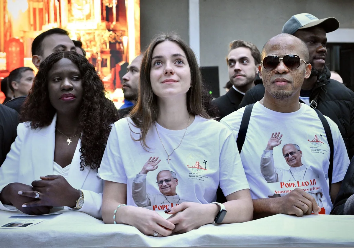 « Merci de nous redonner espoir » : ce que les lecteurs de « La Croix » confient au pape Léon XIV