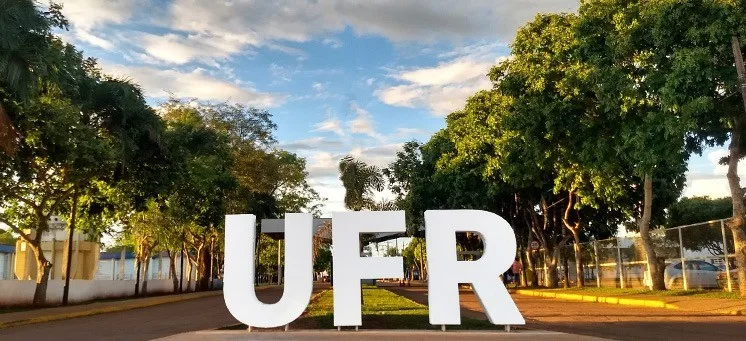 UFR expulsa estudante de engenharia após apuração de caso de capacitismo contra colega com deficiência