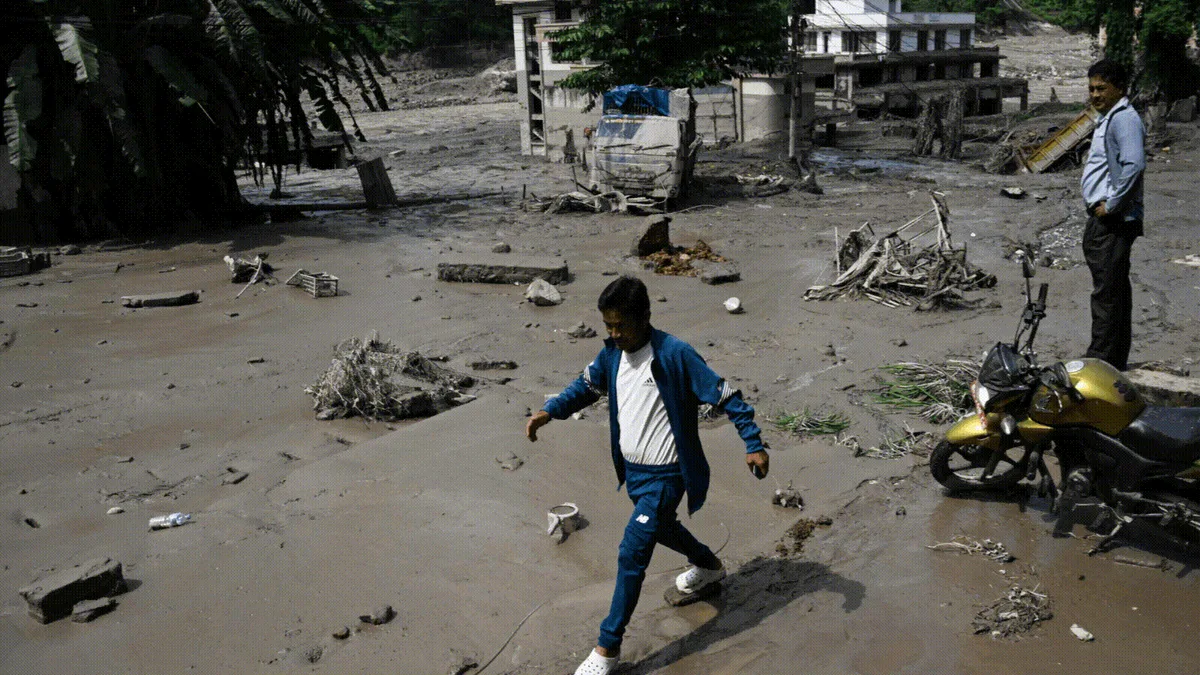 Nepal flash floods LIVE: 160 killed, 133 Indians still missing; US agency says floods caused by glacial collapse