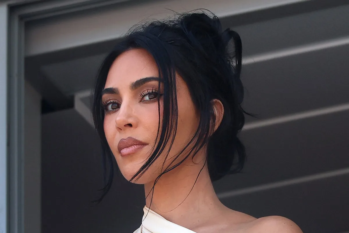 Kim Kardashian wins symbolic one euro damages for Paris jewellery heist