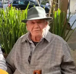 Morre, aos 85 anos, Roberto Razuk, figura histórica do poder e da contravenção