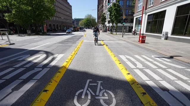 Mobilitätswende: Umbau der Hamburger Steinstraße zur «grünen Allee» beginnt
