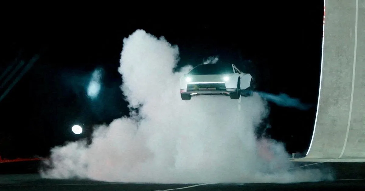 With Tesla Roadster debut, Elon Musk shows "flying cars are real"