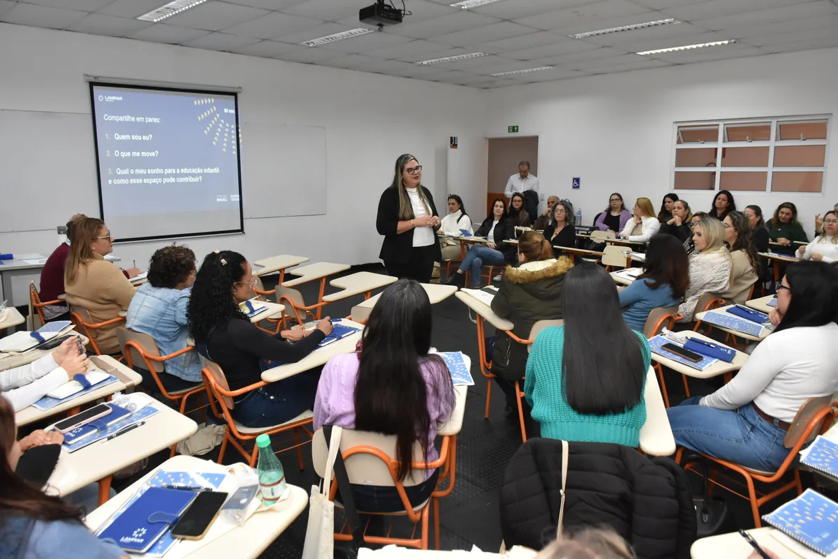 Lampiar Pré-Escola reúne 40 gestores em primeiro encontro formativo do programa