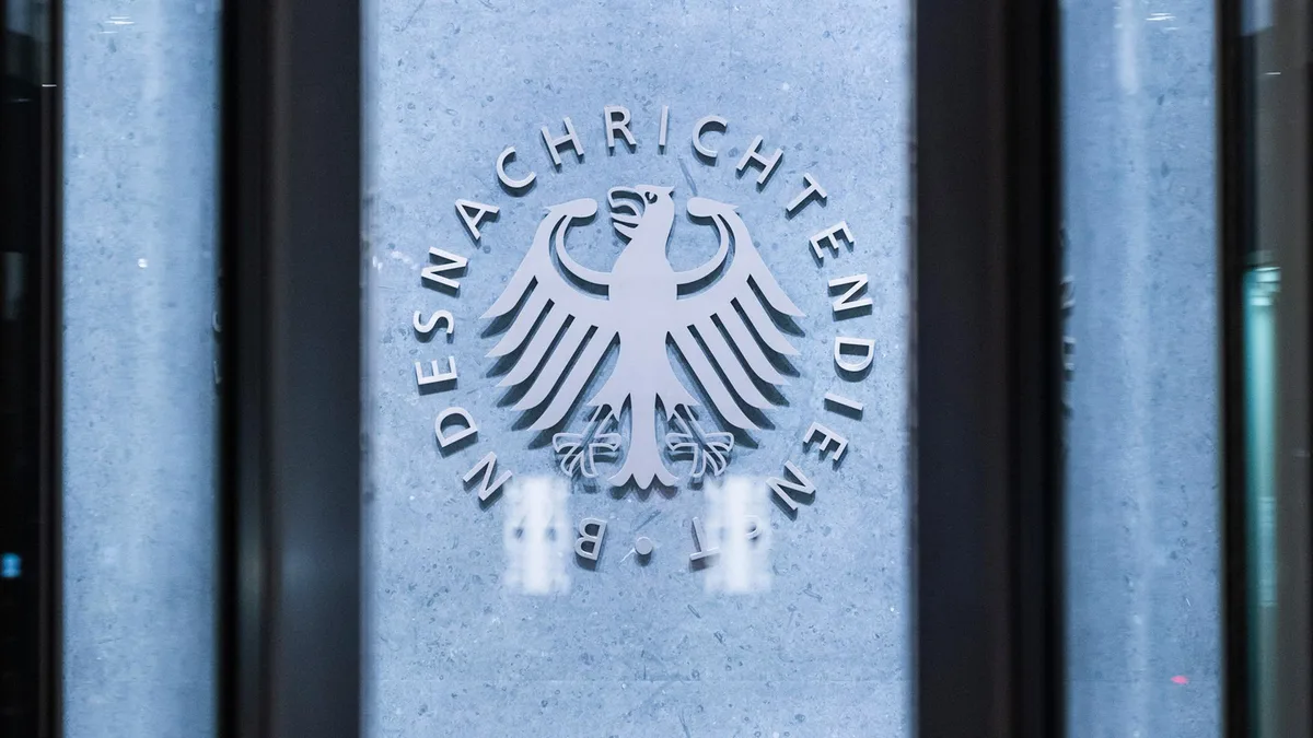 Reform der Nachrichtendienste - Revolution oder Tabubruch?