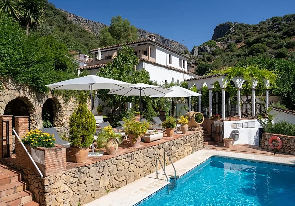 El coqueto hotel escondido en un pueblo andaluz por el que merece la pena desviarse este verano