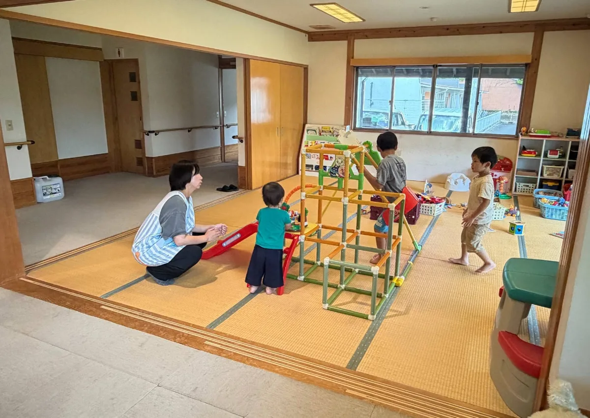 Shelter for families with children opens after Kumamoto earthquake