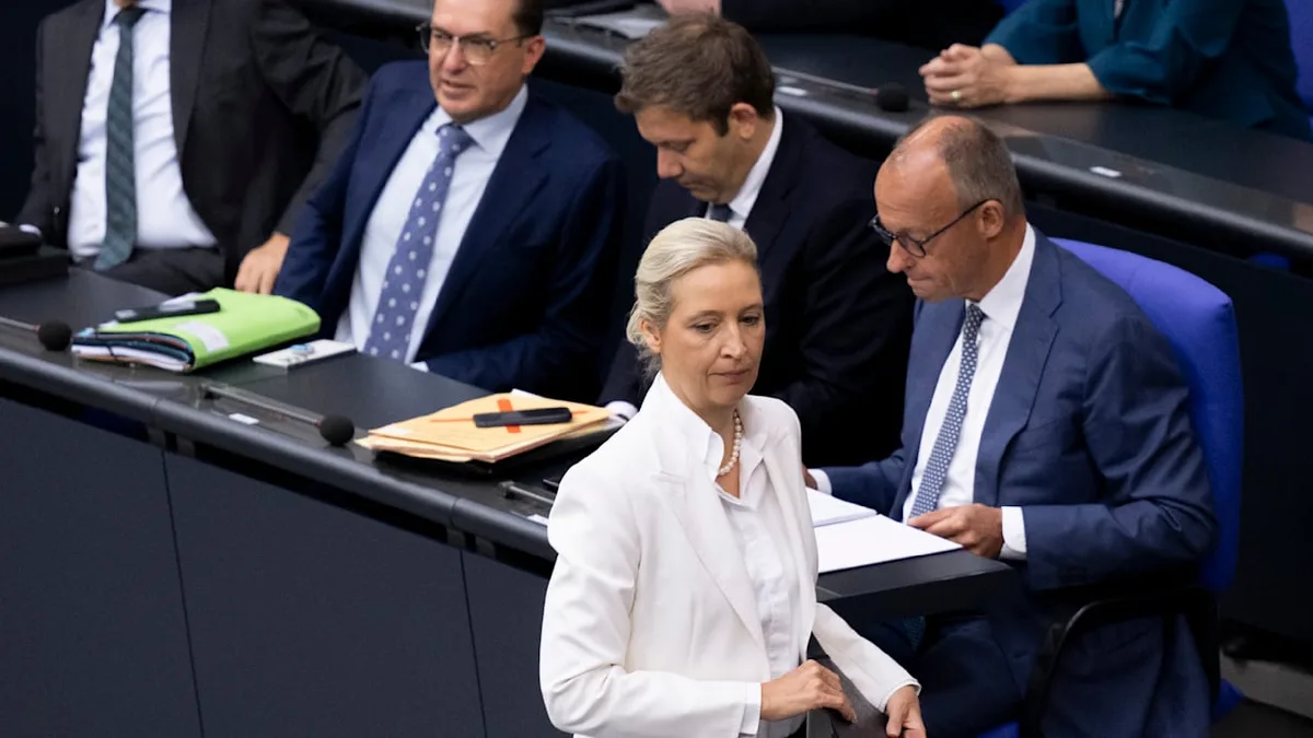 BILD liegt Geheimpapier vor - AfD plant, wie sie Deutschland mitregieren kann