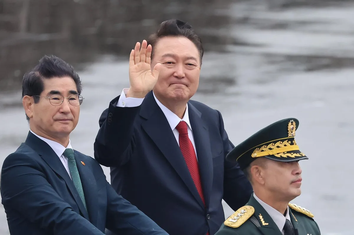 尹 “재판 빙자한 사법테러”…평양 무인기 최후진술서 목청