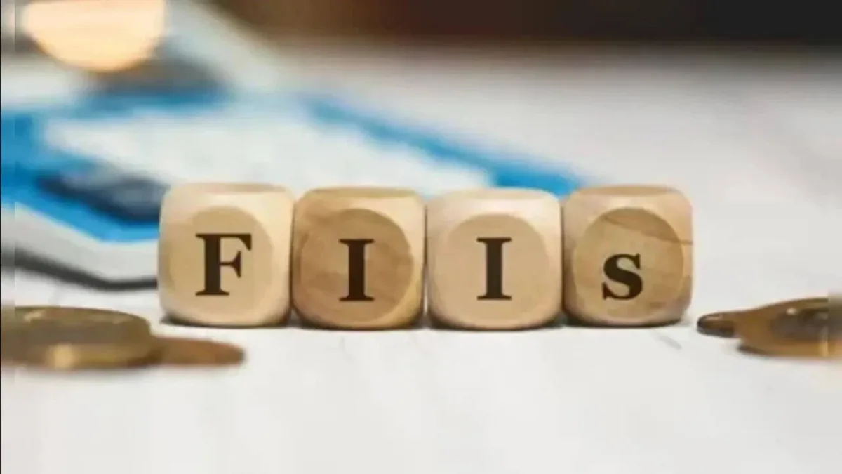 FPIs hit the sell button again: Rs 3.12 lakh crore exits Indian equities in 2026