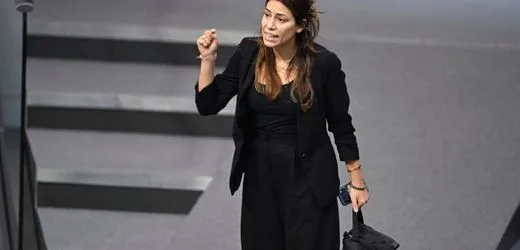 Cansin Köktürk: Linken-Abgeordnete muss wegen Zwischenrufen im Bundestag 2000 Euro zahlen