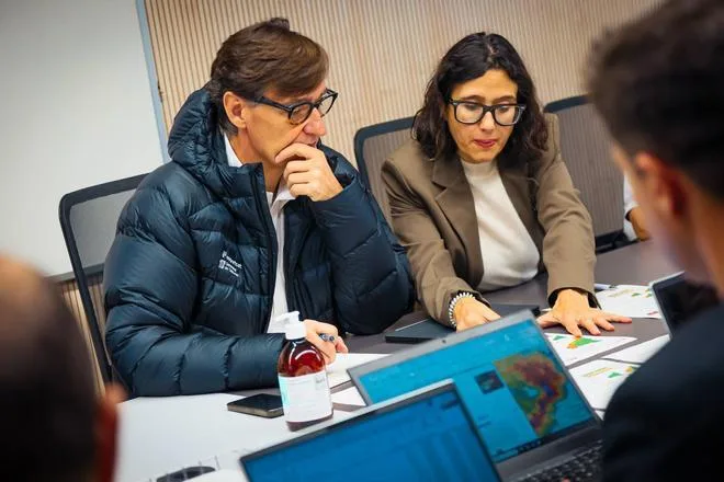 El Parlament urge al Govern a revisar el sistema de ES-Alert para buscar un "equilibrio" en los avisos