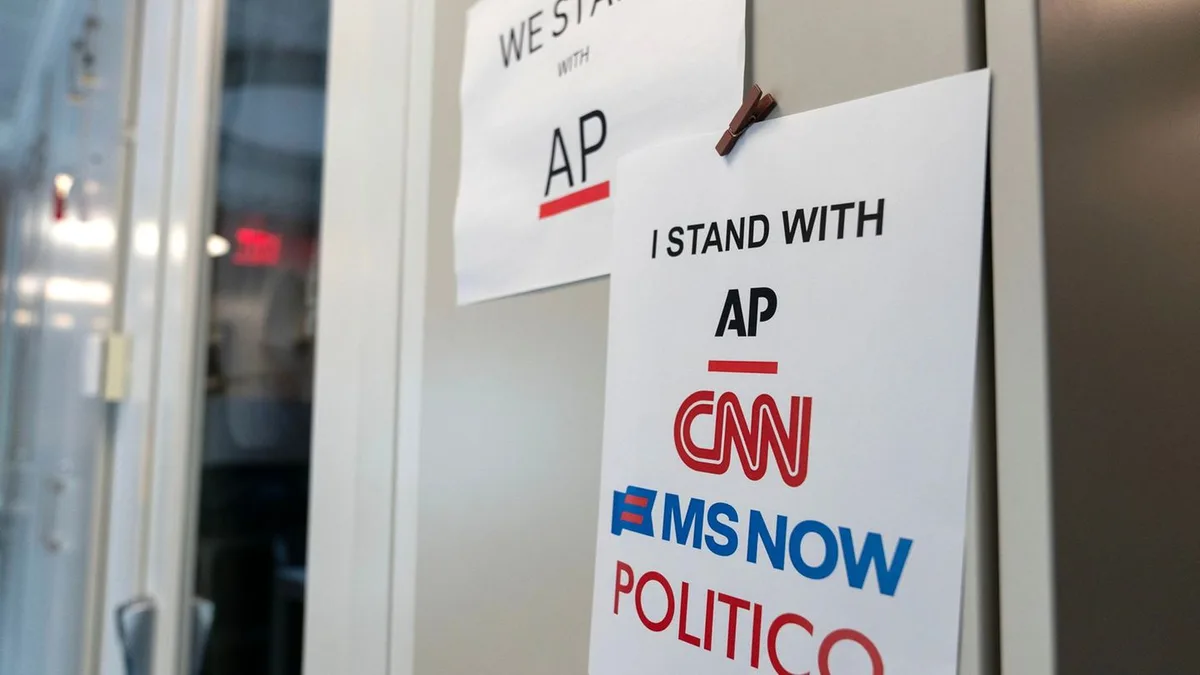 Einstweilige Verfügung: CNN, „Politico“ und MS NOW: Reporter wieder im Weißen Haus