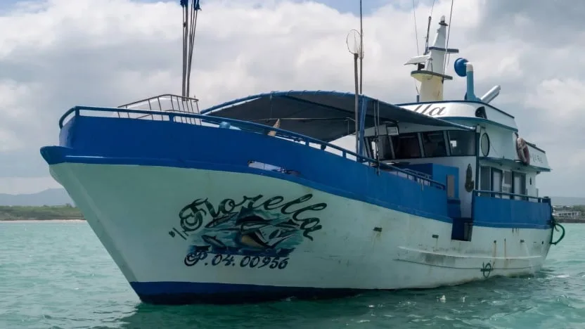 El Gobierno de Ecuador se reúne con las familias de los ocho pescadores desaparecidos del barco Fiorella tras casi ocho meses sin respuestas