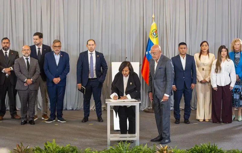 AN 2015 alistó sus exigencias sobre garantías políticas y electorales para la tercera ronda del diálogo