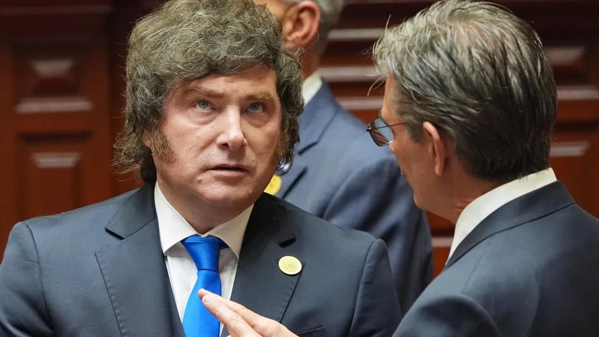 De la erosión de imagen al empate técnico: así se movió el humor social con Milei en agosto