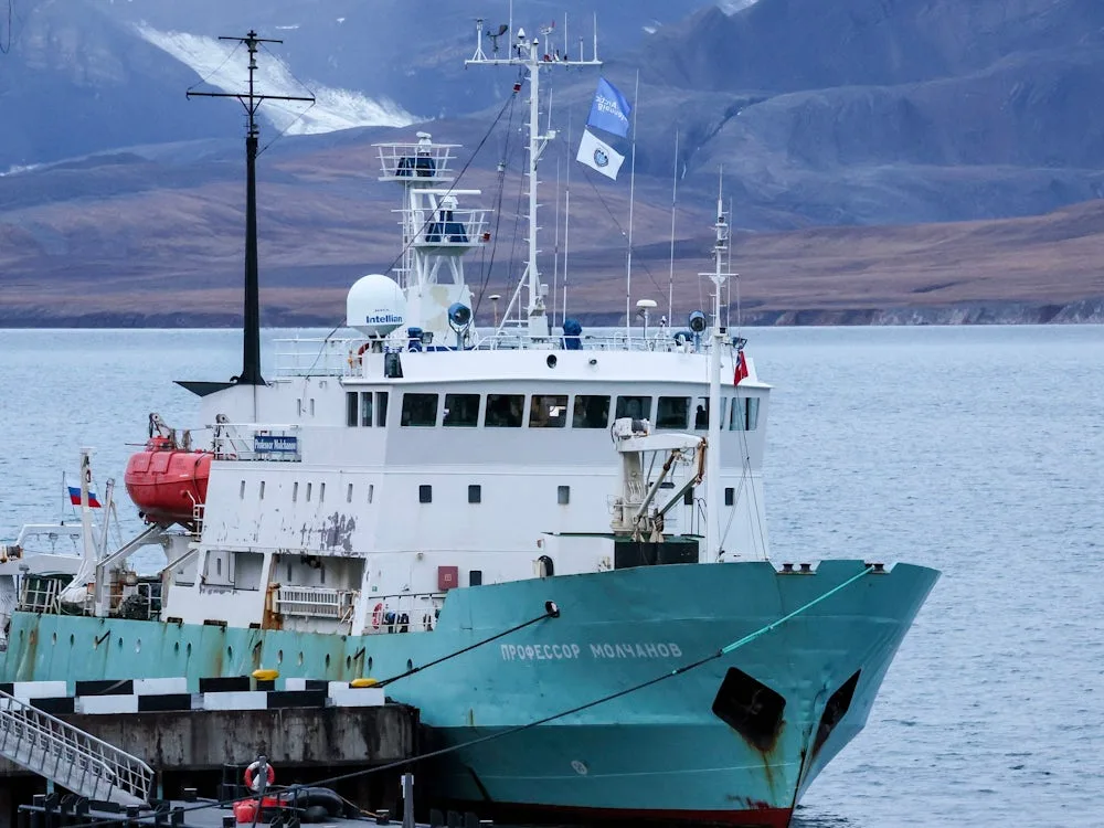 Newsblog zum Ukraine-Krieg: Norwegen beschlagnahmt russisches Schiff vor Spitzbergen