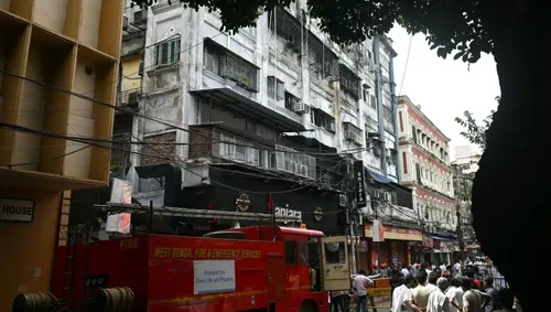 Nine killed, several injured after fire tears through hotel in India